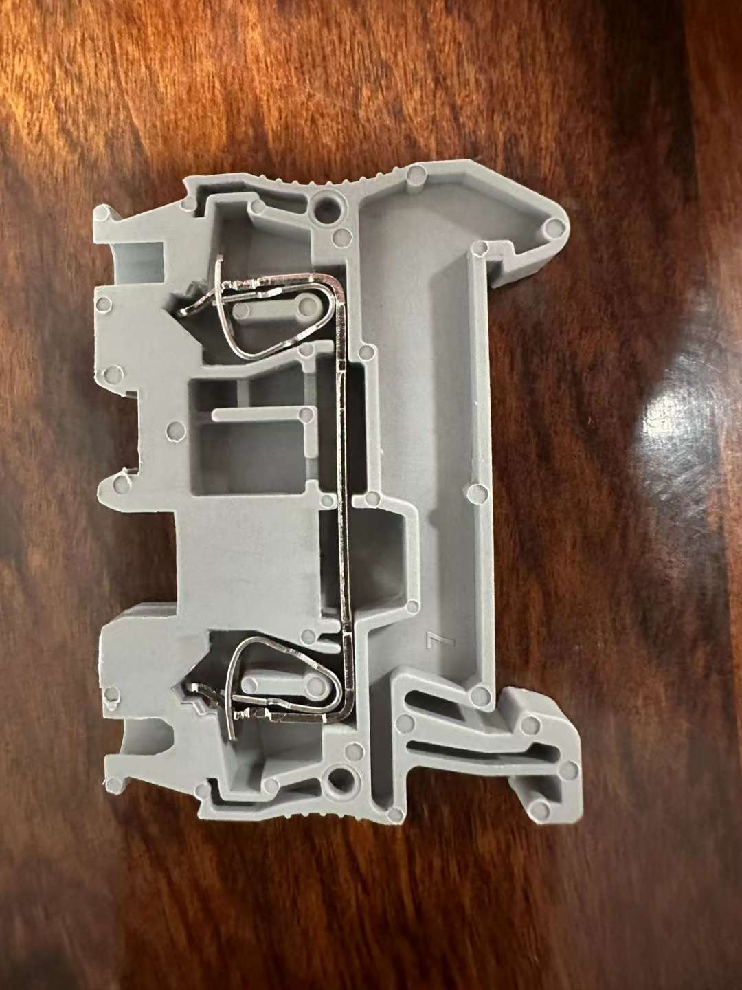 防爆安全栅的主要作用